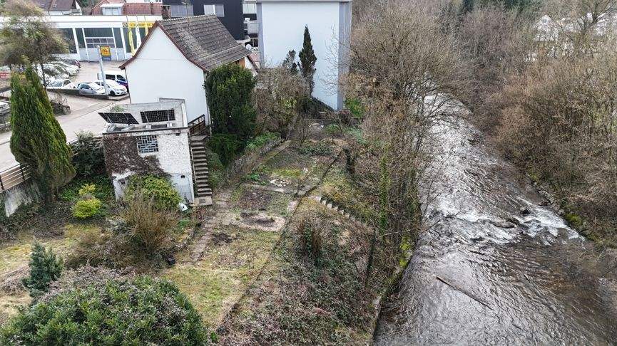 Thumbnail-Haus statt Wohnung | 3 Zimmer mit ca. 82 m², Garage und herrlichem Garten direkt an der Wehra