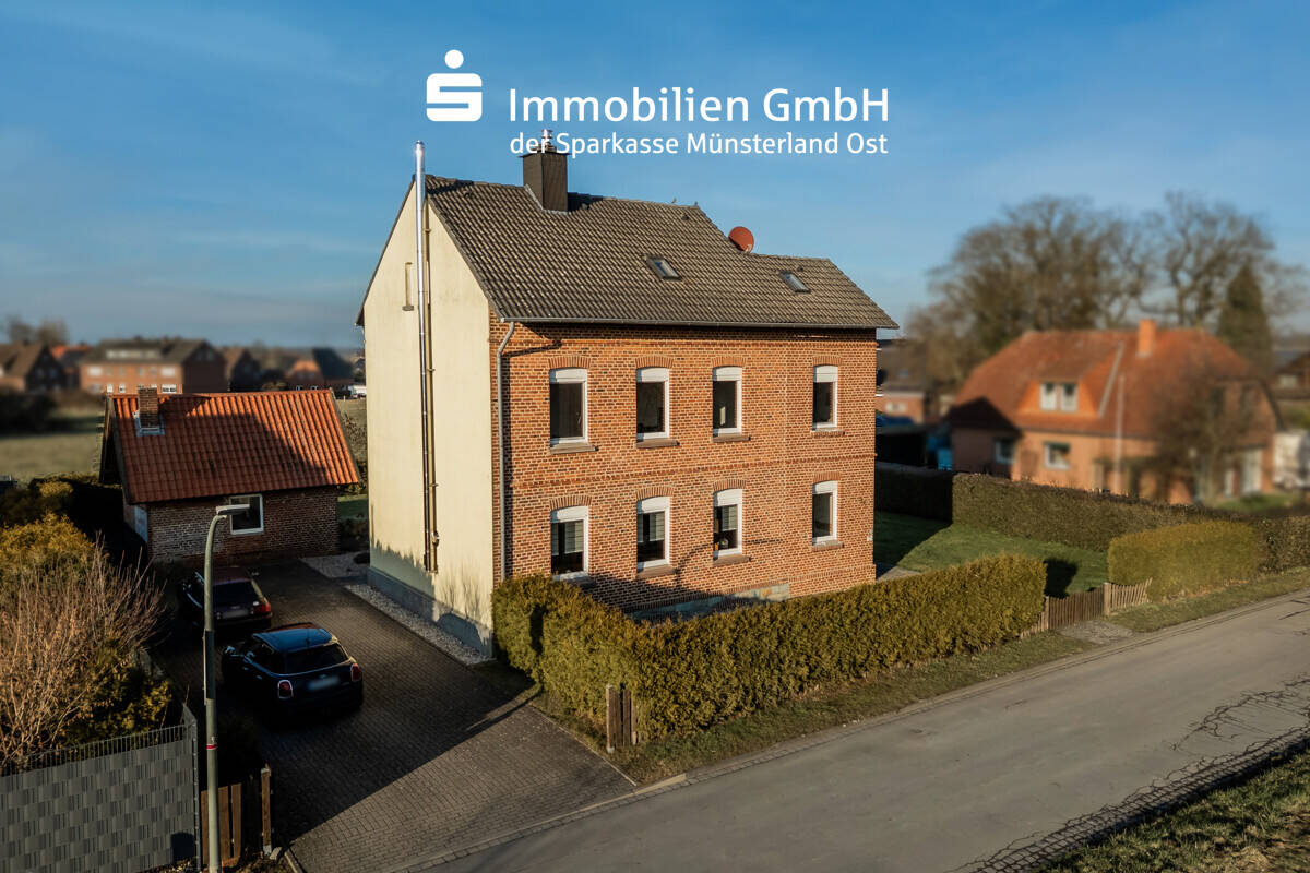 Thumbnail-Renoviert und gepflegt! Zweifamilienhaus in ruhiger Lage!