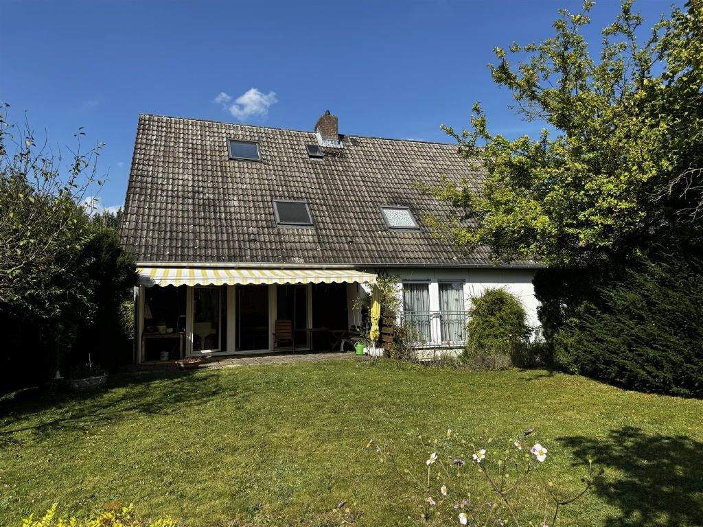 Thumbnail-Großzügiges Ein- bis Zweifamilienhaus in gefragter Lage von Kassel-Kirchditmold