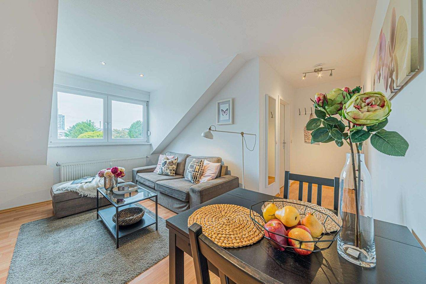 Thumbnail-Möblierte Wohnung auf Zeit zu vermieten: