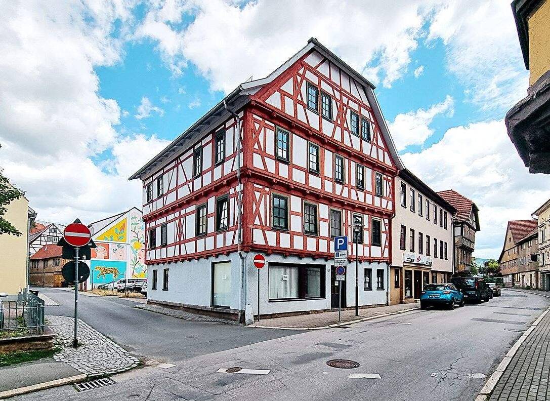 Thumbnail-Denkmalgeschütztes Wohn- und Geschäftshaus im Stadtzentrum