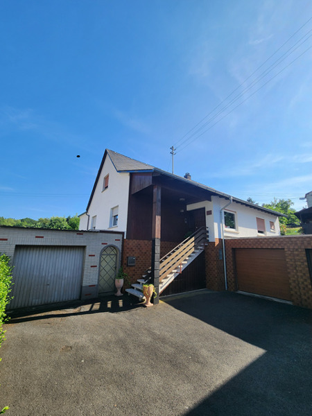 Thumbnail-Idar-Oberstein Stadteil - viel viel Haus fürs Geld..und jede Menge Grün drum rum