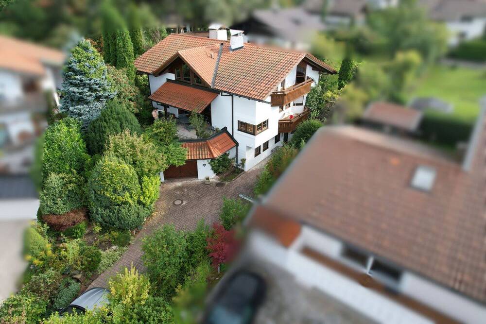 Thumbnail-Gepflegtes Einfamilienhaus in Toplage von Chieming