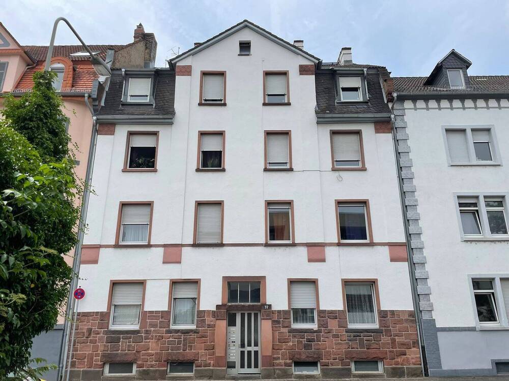 Thumbnail-Investitionsperle in Frankfurt-Fechenheim: Vollvermietetes Mehrfamilienhaus mit 8 Einheiten