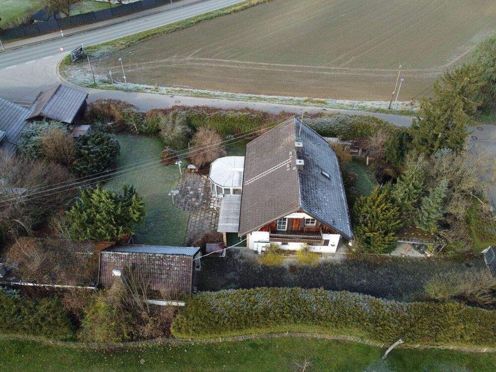 Thumbnail-Grundstück mit Altbestand in Großnöbach Fahrenzhausen nahe Unterschleißheim