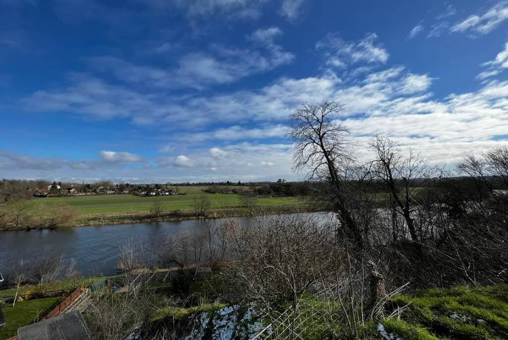 Thumbnail-Halle-Lettin: Baugrundstück mit Blick ins Saale-Tal, mit Haus-Projekt