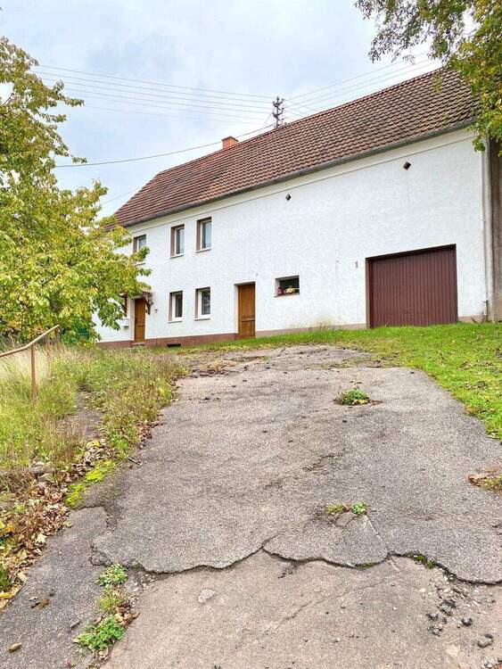 Thumbnail-Bauernhaus mit großem Grundstück & vielfältigem Ausbaupotenzial in Vinningen