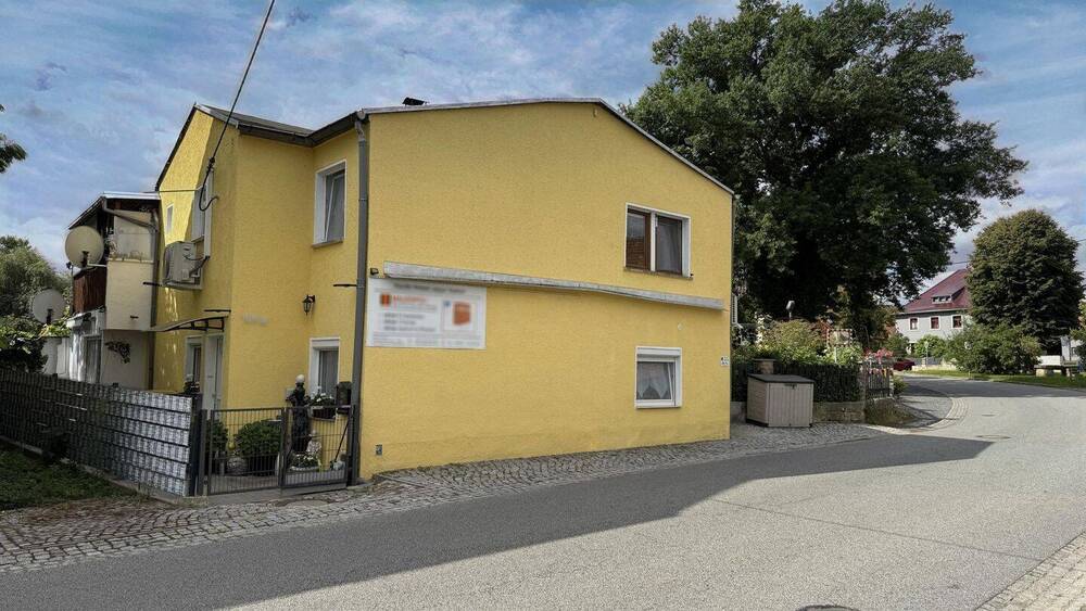 Straßenansicht