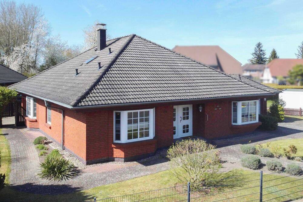 Thumbnail-Wohnen & Arbeiten vereint: Bungalow in Steinhagen OT Negast mit separatem Bereich