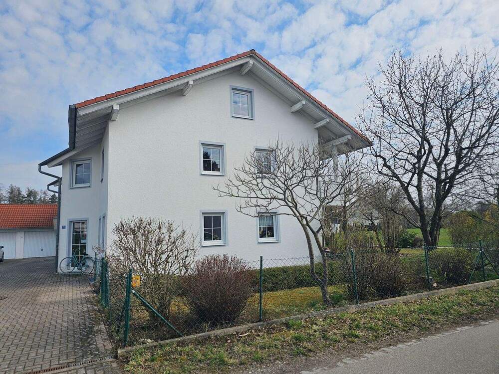 Thumbnail-wunderschöne Doppelhaushälfte in ruhiger Lage