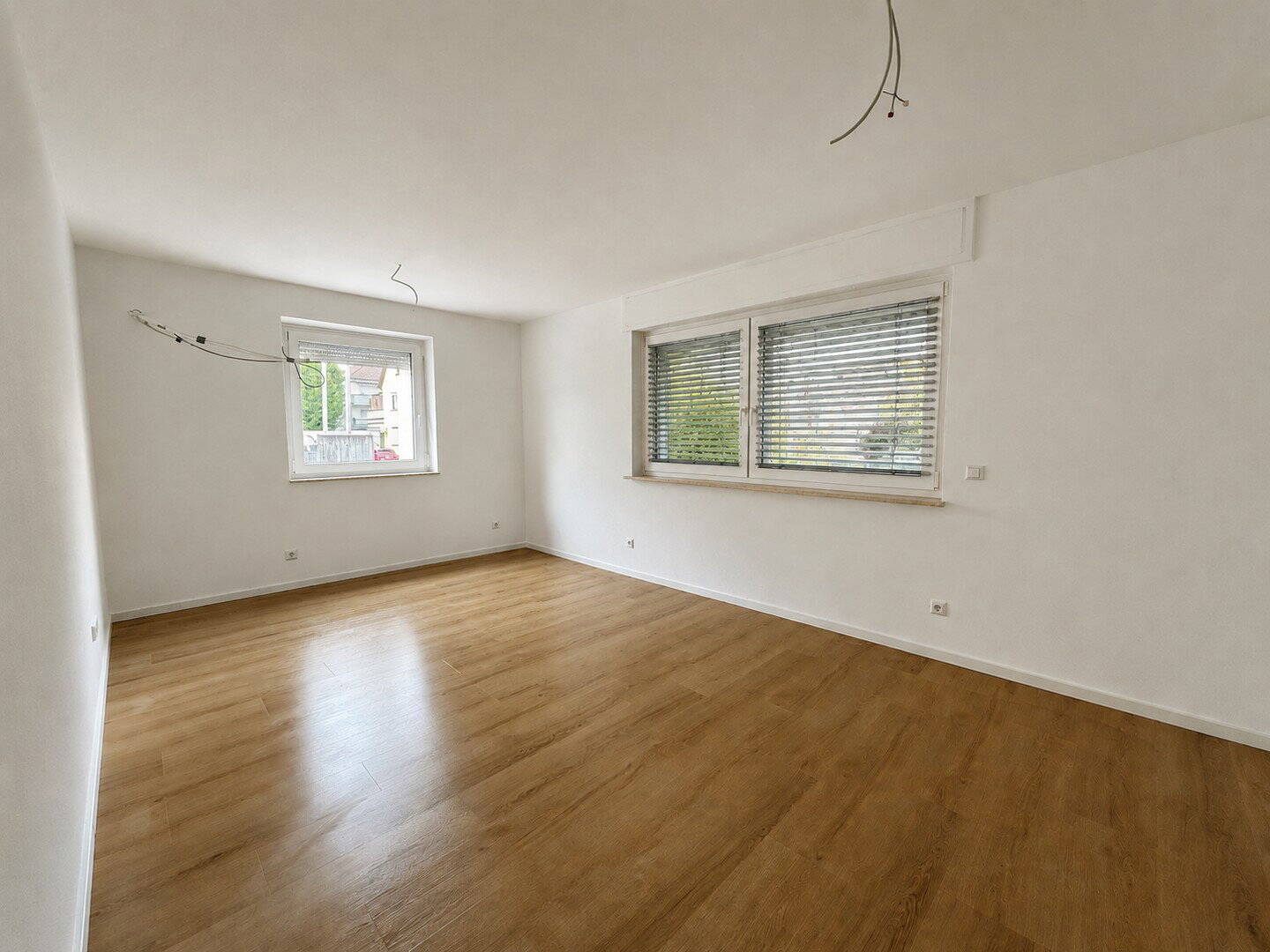 Thumbnail-Erstbezug nach Sanierung - Moderne 2-Zimmer-Wohnung mit neuer Einbauküche