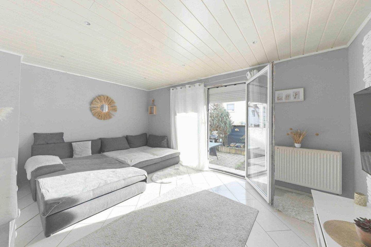 Thumbnail-Sanierungsbedürftiges Reihenhaus in guter Lage - perfekte Basis für Ihre Wohnideen