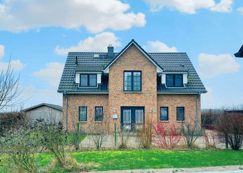 Thumbnail-Luxuriöses Einfamilienhaus in Strandnähe!!