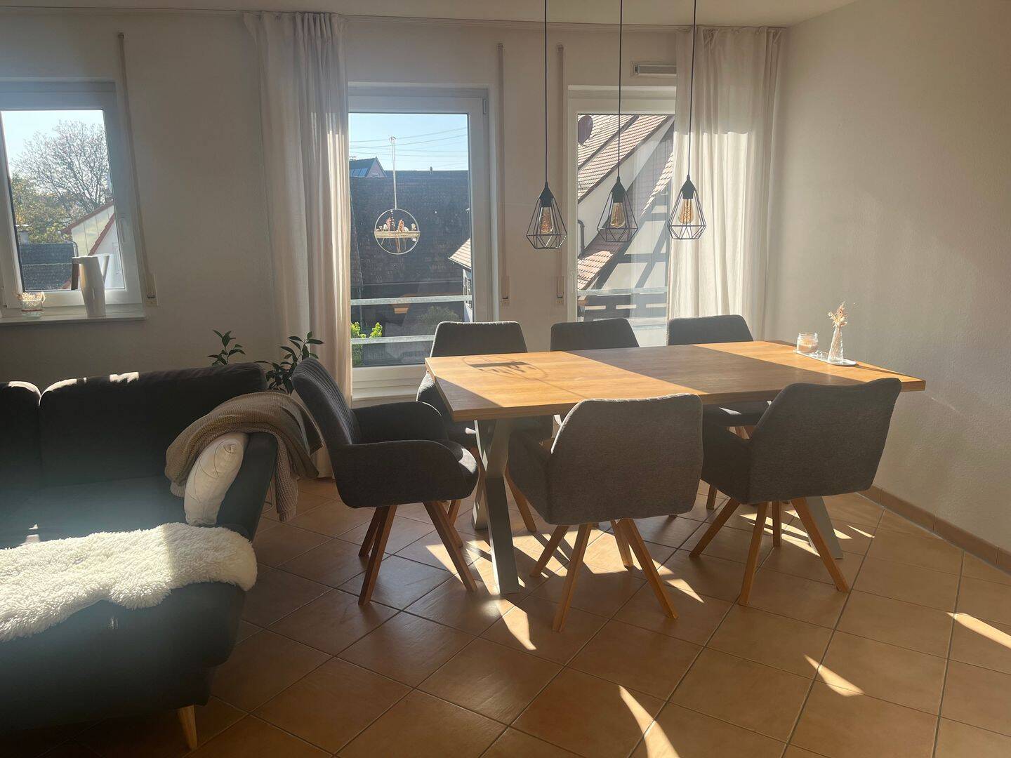 Thumbnail-Moderne 2-Zimmer-Wohnung mit Balkon+EBK in Rottenburg-Ergenzingen