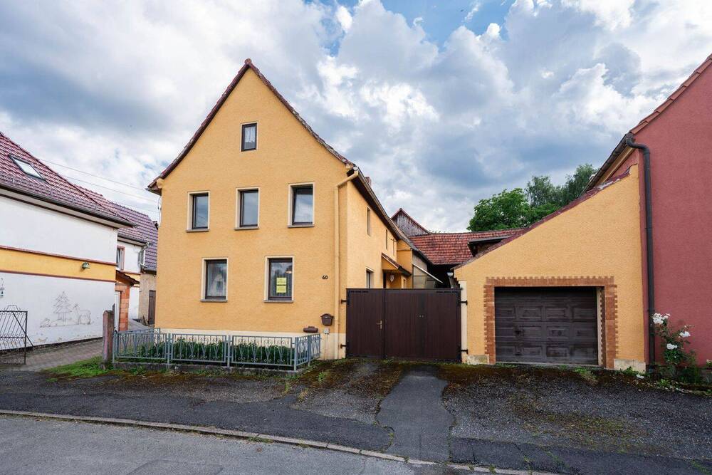 Straßenansicht 