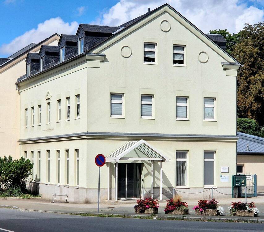 Thumbnail-Geschäftshaus mit Wohnanteil zum Verkauf