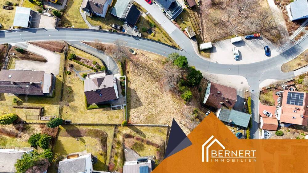 Thumbnail-Vielseitig bebaubares Grundstück mit 918 m² in ruhiger Wohnlage von Tettau