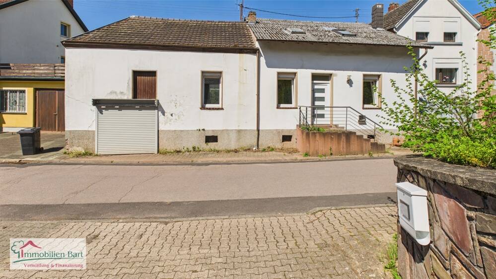 Straßenansicht 