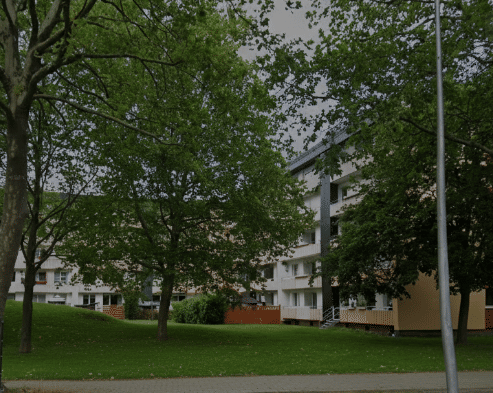 Thumbnail-Große Wohnung mit Garten