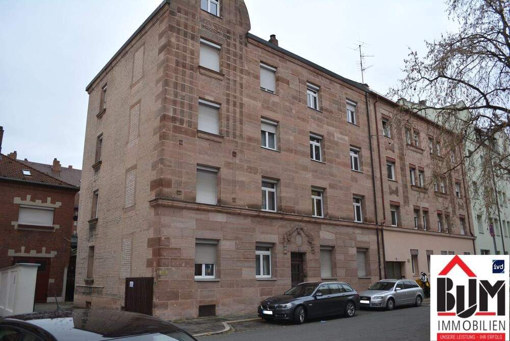 Thumbnail-*Renoviert - 2 Zimmer - Bad mit Wanne und Fenster - Kücheneinrichtung möglich - frei*