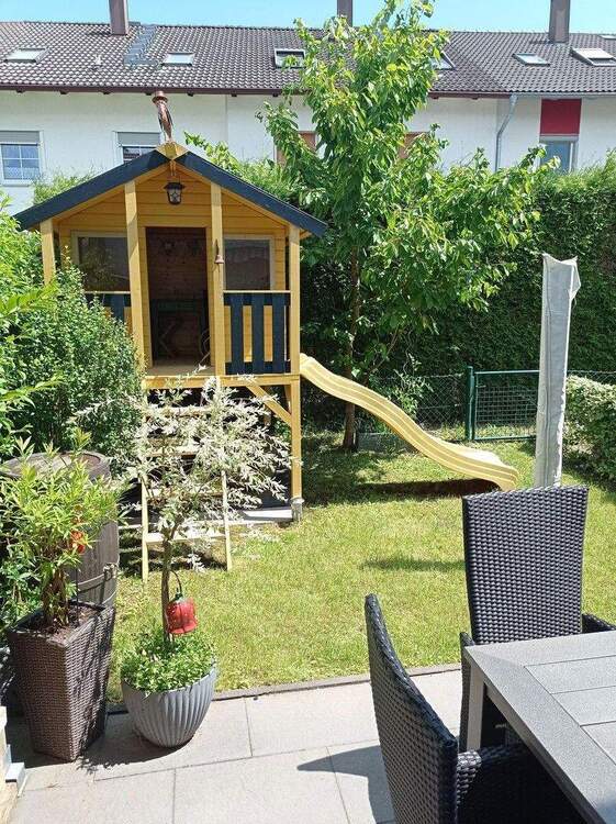 Thumbnail-Schönes gepflegtes Reihenhaus Provisionsfrei zu verkaufen