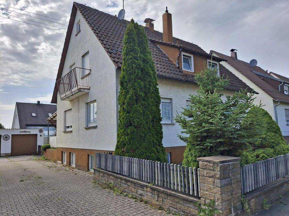 Thumbnail-Einfamilienhaus auf großzügigem Grundstück
