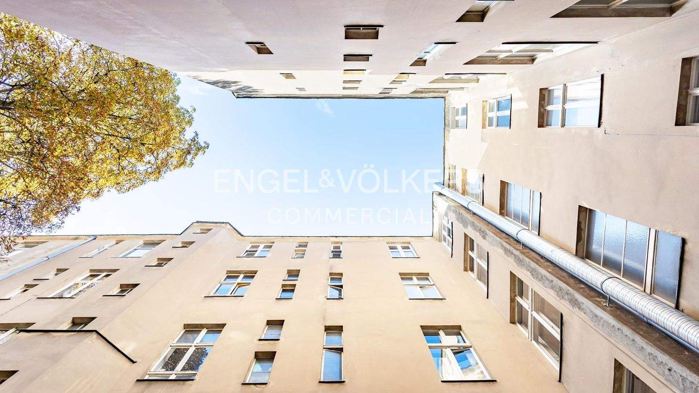 Thumbnail-Wohn- und Geschäftshaus zwischen Kurfürstendamm und Kantstraße