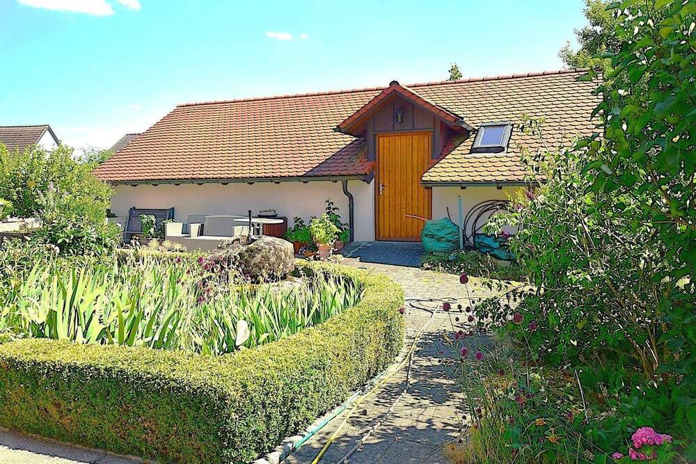 Thumbnail-Hier ist Ihr Familientraum mit viel Platz!