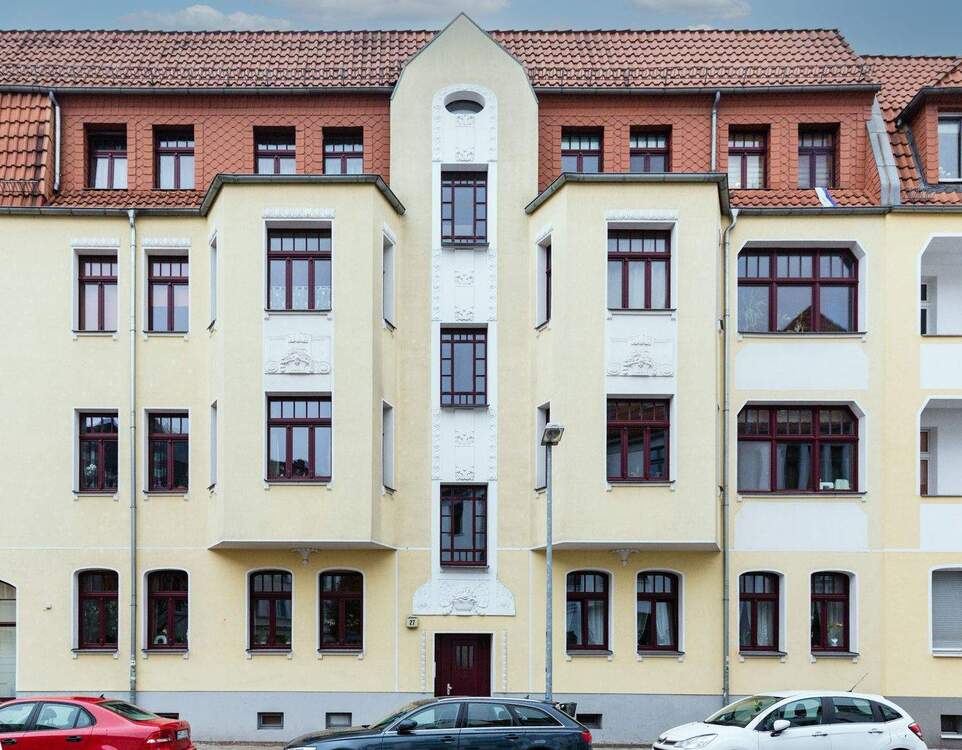 Thumbnail-Helle 3- Zimmer Wohnung mit Balkon im beliebten Stadtteil Stadtfeld Ost