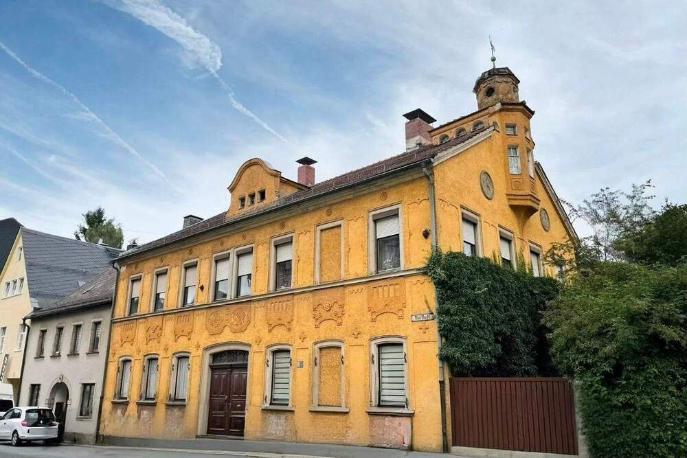 Thumbnail-Geschichtsträchtiges Anwesen - ehemaliges Patrizierhaus (Denkmalschutz) - mit Nebengebäuden und großem Park