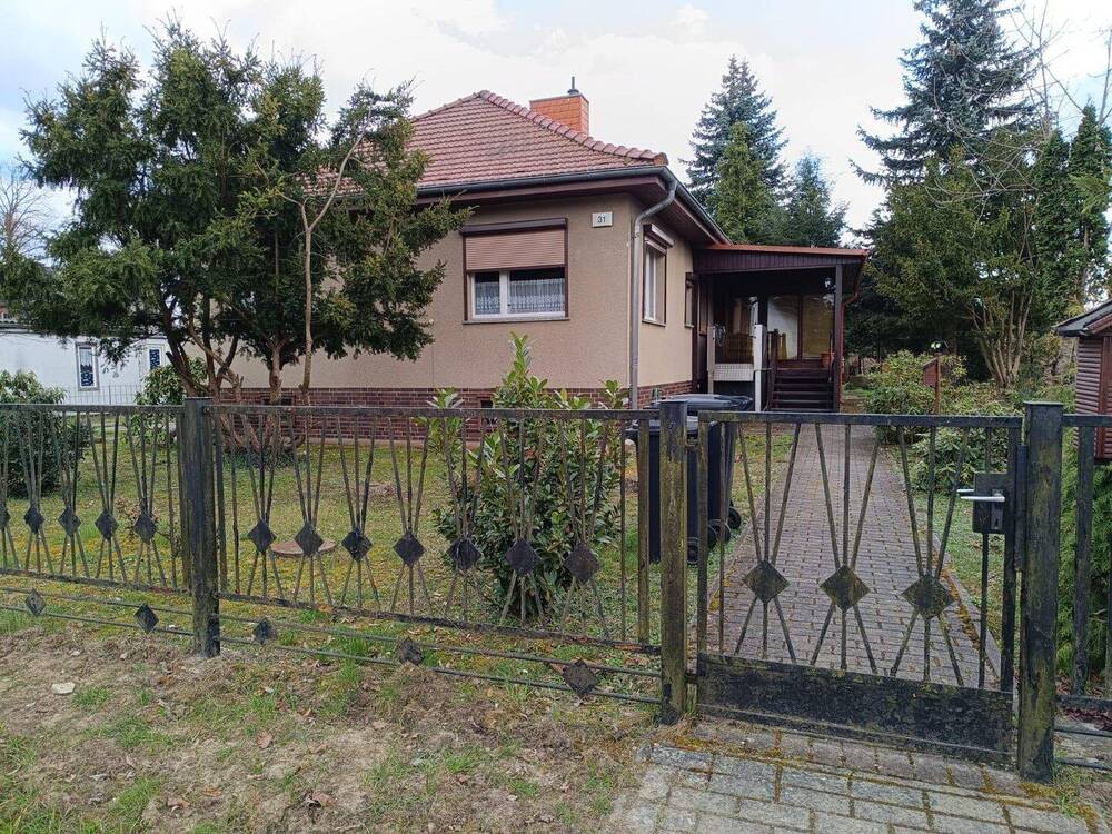 Thumbnail-reizvolles EFH mit Charme auf weitläufigem GRD