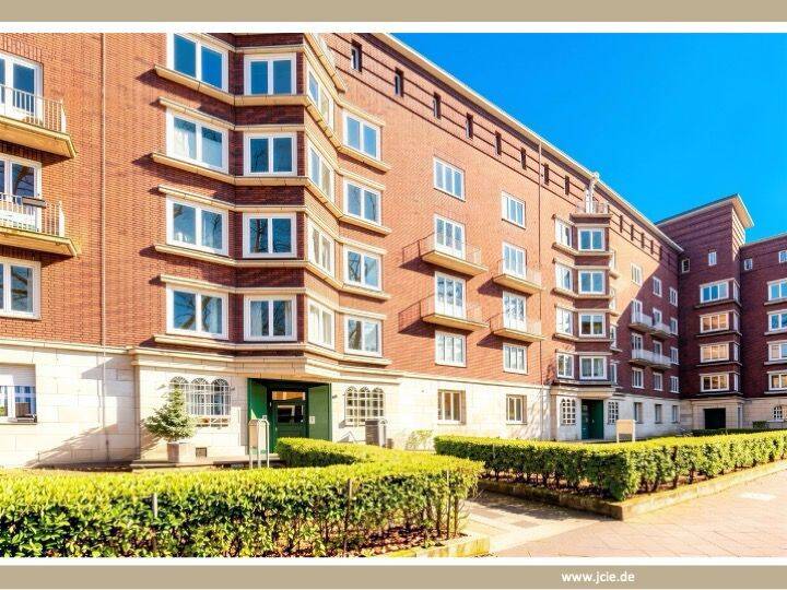 Thumbnail-Stilvolle Altbauwohnung in Bestlage von Düsseldorf-Golzheim