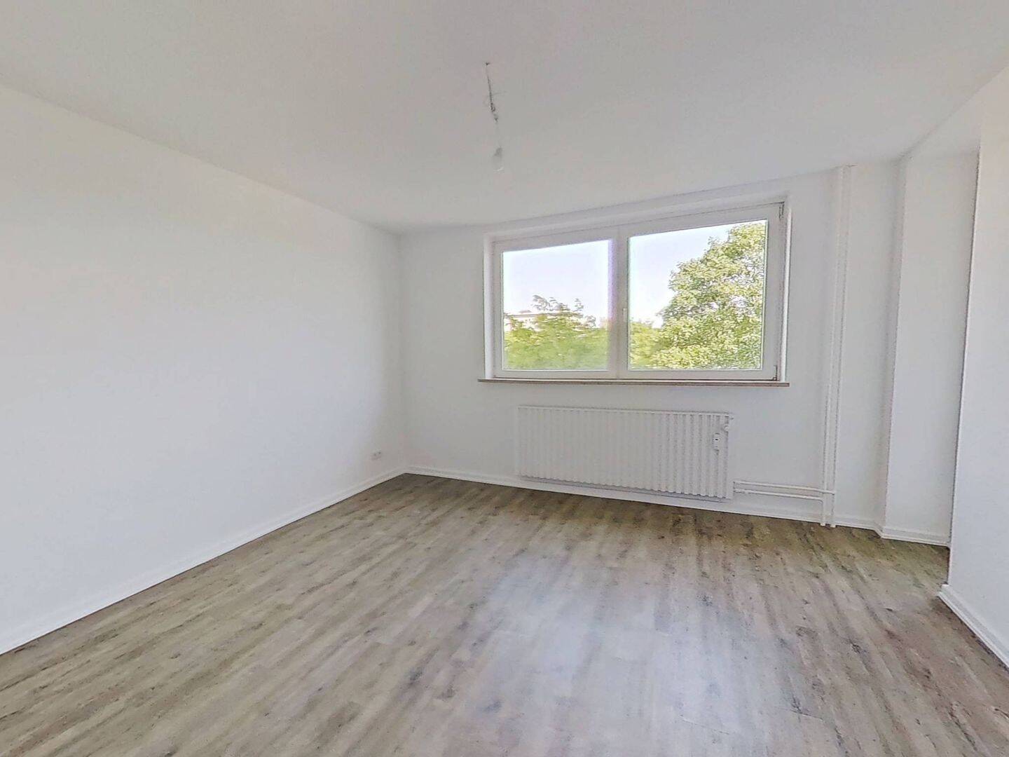 Thumbnail-Modernität und Komfort: Helle 2-Zimmer-Wohnung mit EBK und BALKON