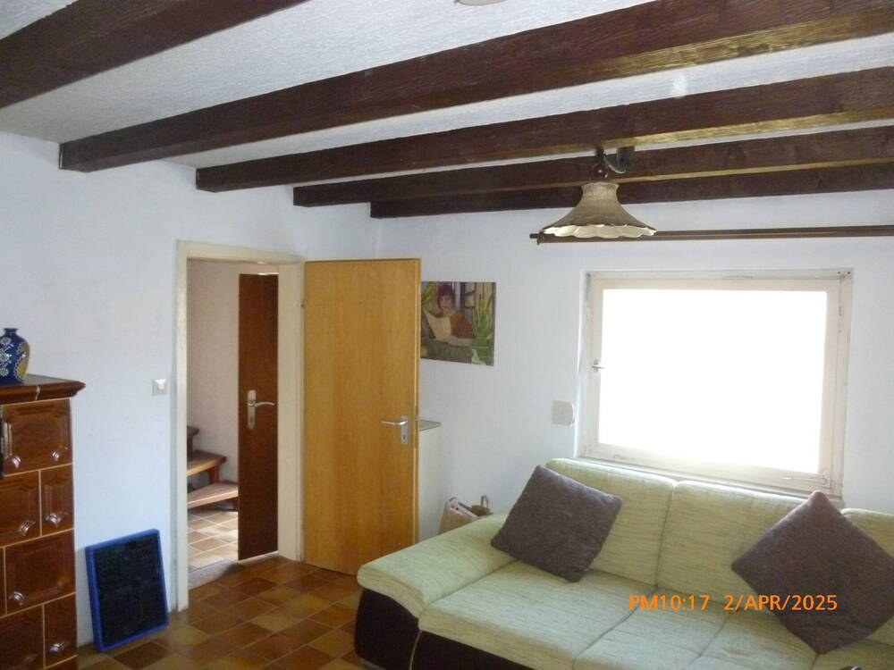 Thumbnail-In absolut ruhiger und waldreicher Lage steht dies schöne kleine Haus mit großem Gartengrundstück !