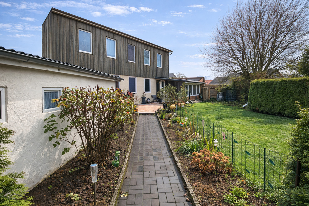 Thumbnail-Wohnen & investieren vereint - Mehrfamilienhaus mit separatem Einfamilienhaus