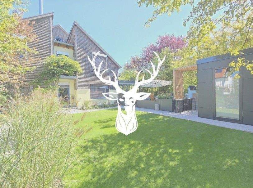 Thumbnail-Luxus trifft Wohnkomfort – exklusive Doppelhaushälfte mit Carport in Villingen zu verkaufen