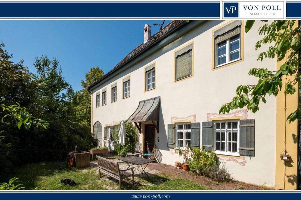Thumbnail-BIETERVERFAHREN: Historisches Anwesen mit Erbbaurecht - mit viel Liebe zum Detail saniert