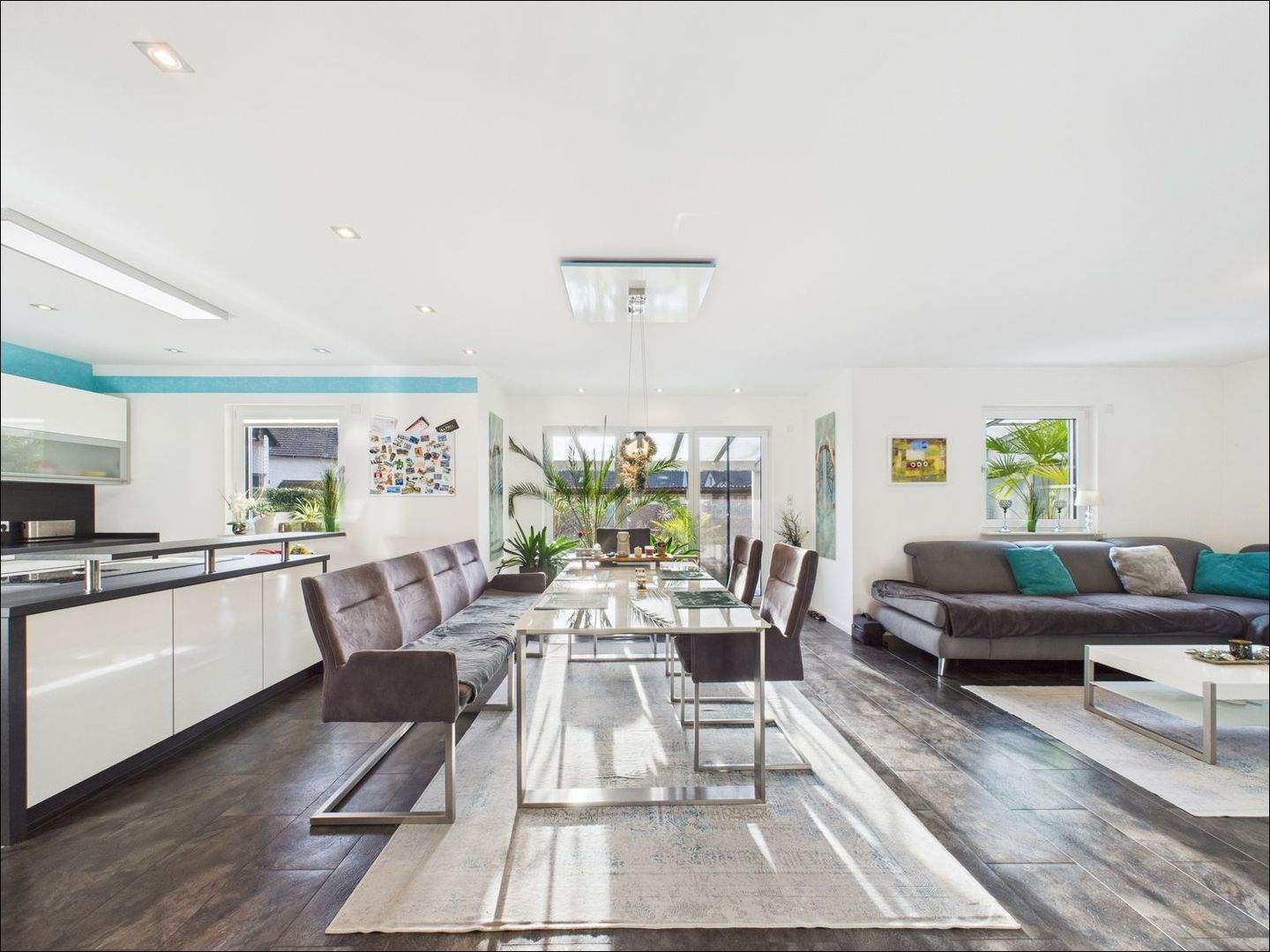 Thumbnail-Modernes Niedrigenergiehaus mit stilvoller Architektur und smartem Wohnkonzept!