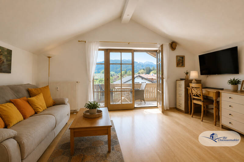 Thumbnail-Charmante 3-Zimmer-Dachgeschosswohnung mit Panoramablick in Bernau am Chiemsee