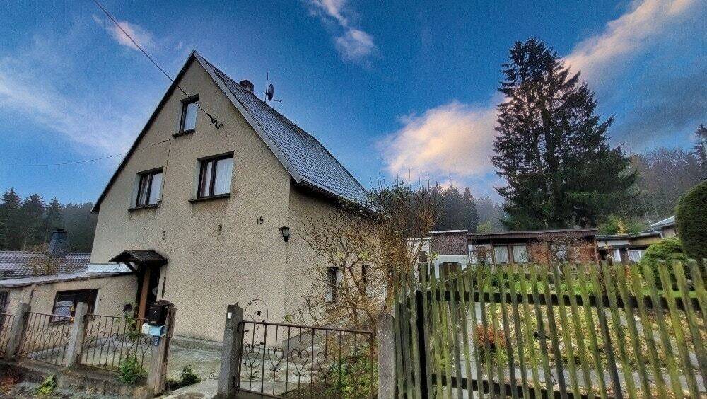Giebelseite/Frontansicht 