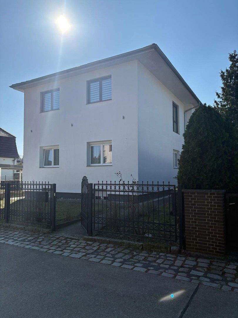 Thumbnail-Einfamilienhaus Zweifamilienhaus in Reinickendorf Tegel Süd ohne Provision