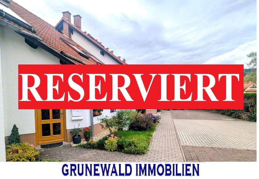 Thumbnail-RESERVIERT! Charmante Eigentumswohnung - bezugsfrei mit Gartenanteil und PKW-Stellplätzen