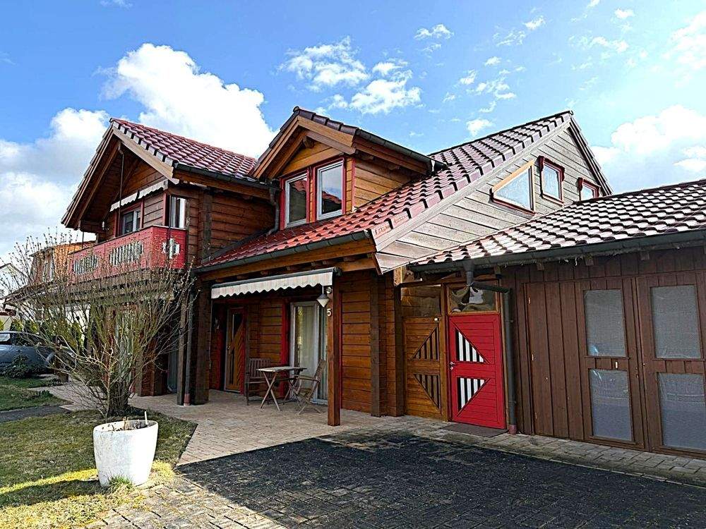 Thumbnail-Exklusives Blockhaus mit Charakter und zusätzlicher ELW in Wildeck Obersuhl !