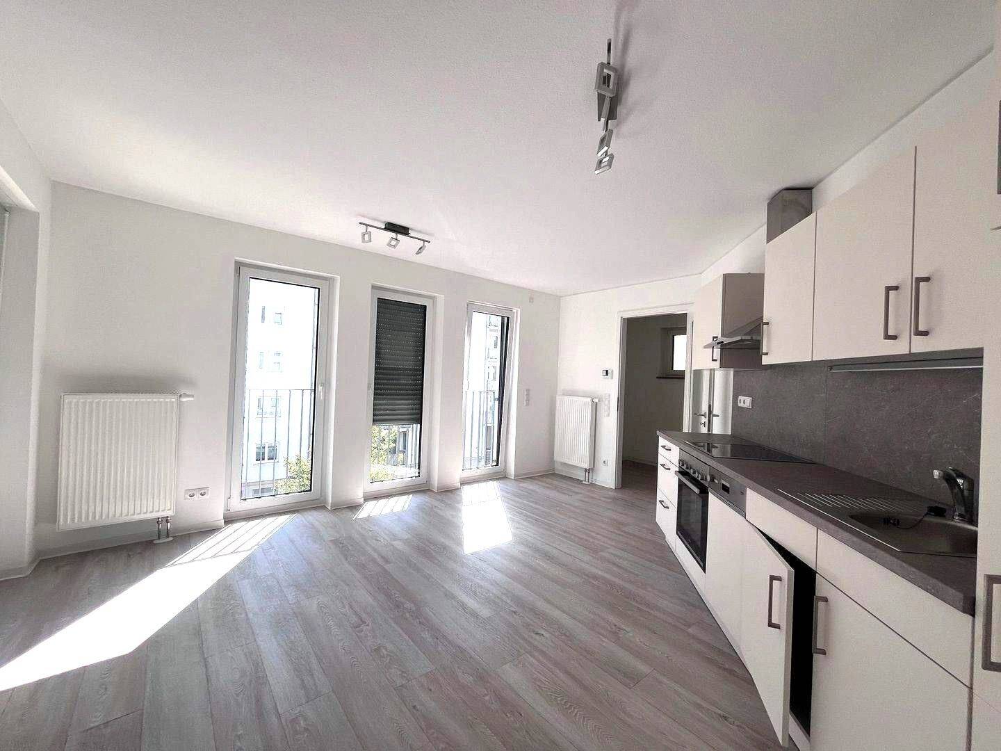 Thumbnail-LAVIDA Steinbühl – 2-Zimmer-Wohnung mit Balkon, Einbauküche und 24h-Service, direkt am Opernhaus