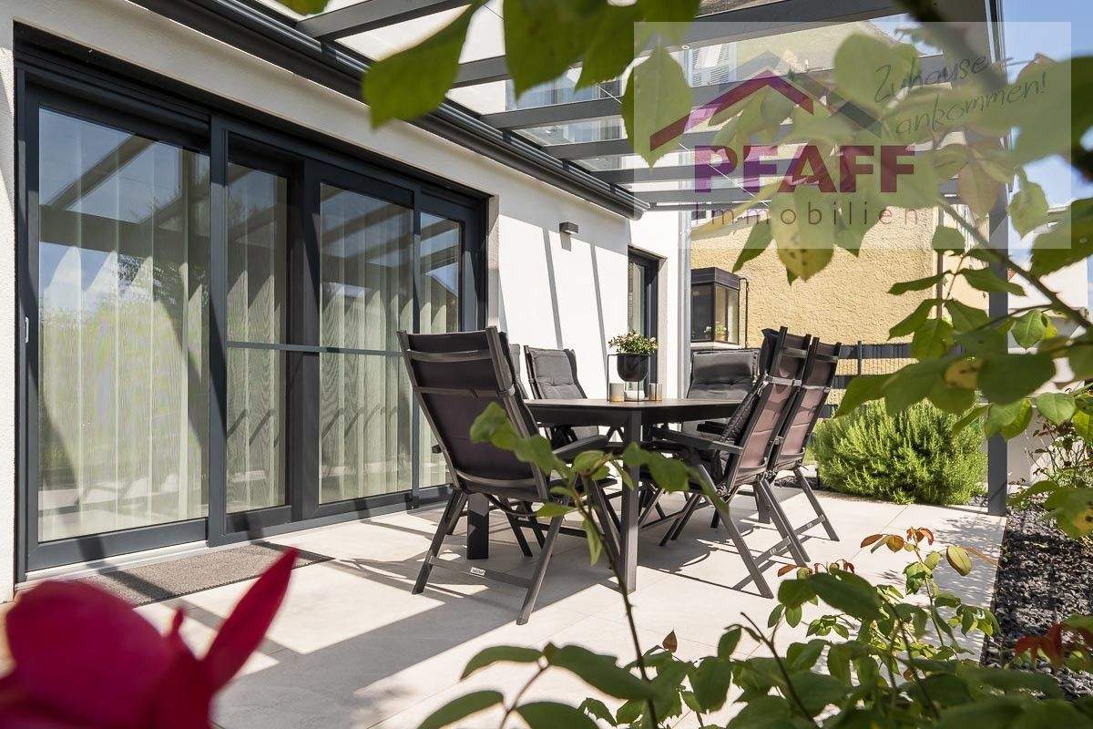 Thumbnail-Zuhause ankommen in Gottmadingen in der Roseneggstr.! Traumhaus aus 2021 mit Garage und Einbauküche