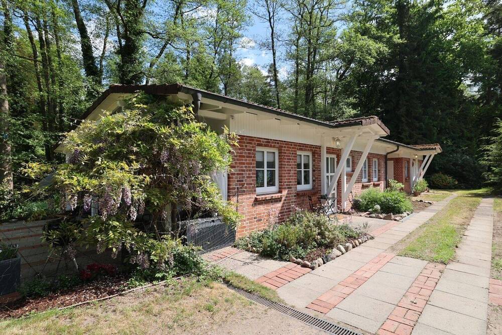 Thumbnail-Seltenes Immobilienangebot in traumhafter Naturlage - Ebenerdiges Wohnen am Bachlauf mit viel Charme