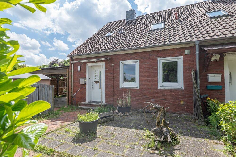 Thumbnail-Wohnen im Sachsenviertel - Endreihenhaus mit Garten und Carport!