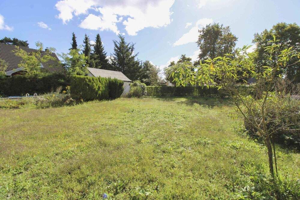 Thumbnail-Attraktives Baugrundstück mit ca. 651 m2 in Hohen Neuendorf (Bergfelde) - fußläufig zum S-Bahnhof