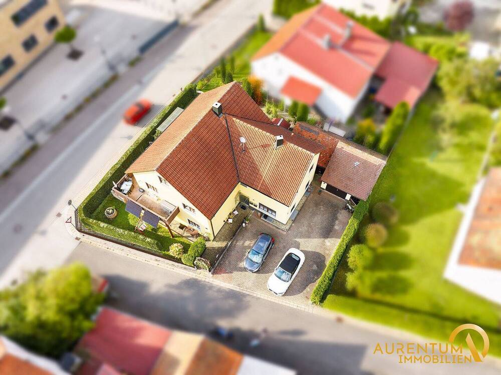 Thumbnail-Sofort frei: Einfamilienhaus mit Einliegerwohnung und Ausbaupotenzial im Zentrum von Riedenburg