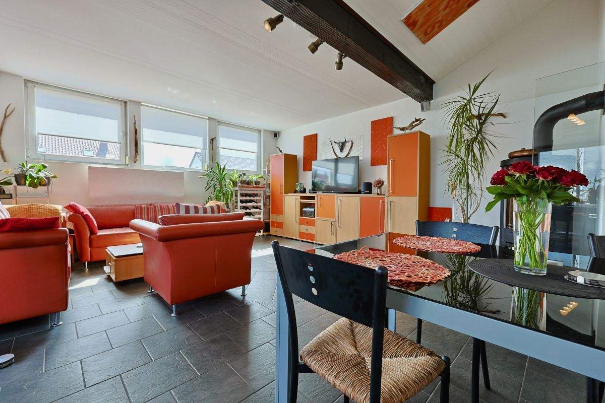 Thumbnail-Gemütliche Dachgeschosswohnung in ruhiger Lage